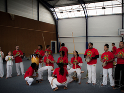  <a style='color: #fff;' href='/uploaded/photo/2eme-bapteme-de-capoeira-ecb-561633bec6924.jpg'>(Télécharger)</a>