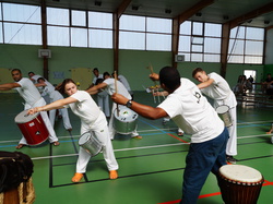  <a style='color: #fff;' href='/uploaded/photo/3eme-bapteme-de-capoeira-ecb-53fbac922cef2.jpg'>(Télécharger)</a>
