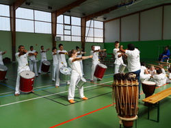  <a style='color: #fff;' href='/uploaded/photo/3eme-bapteme-de-capoeira-ecb-53fbadabd5037.jpg'>(Télécharger)</a>
