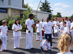  <a style='color: #fff;' href='/uploaded/photo/3eme-bapteme-de-capoeira-ecb-53fbb0f9da1c5.jpg'>(Télécharger)</a>