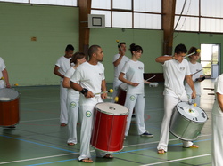  <a style='color: #fff;' href='/uploaded/photo/3eme-bapteme-de-capoeira-ecb-53fbb78c21a54.jpg'>(Télécharger)</a>