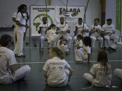  <a style='color: #fff;' href='/uploaded/photo/4-festival-de-capoeira-ecb-jalara-556a31b99c9b1.jpg'>(Télécharger)</a>