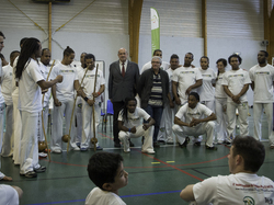  <a style='color: #fff;' href='/uploaded/photo/4-festival-de-capoeira-ecb-jalara-556a4e2190c5c.jpg'>(Télécharger)</a>
