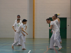  <a style='color: #fff;' href='/uploaded/photo/4-festival-de-capoeira-ecb-jalara-556aed9855512.jpg'>(Télécharger)</a>