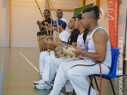  <a style='color: #fff;' href='/uploaded/photo/4-festival-de-capoeira-ecb-jalara-556af5af535d3.jpg'>(Télécharger)</a>