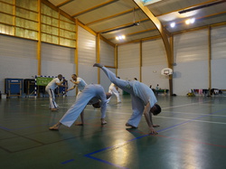  <a style='color: #fff;' href='/uploaded/photo/4-festival-de-capoeira-ecb-jalara-556b04dea89dc.jpg'>(Télécharger)</a>