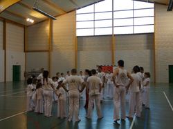  <a style='color: #fff;' href='/uploaded/photo/4-festival-de-capoeira-ecb-jalara-556b04e970f50.jpg'>(Télécharger)</a>