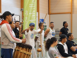  <a style='color: #fff;' href='/uploaded/photo/4-festival-de-capoeira-ecb-jalara-556b383d065ca.jpg'>(Télécharger)</a>