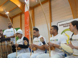  <a style='color: #fff;' href='/uploaded/photo/4-festival-de-capoeira-ecb-jalara-556b406f3bc1c.jpg'>(Télécharger)</a>