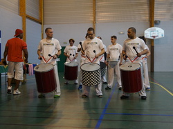  <a style='color: #fff;' href='/uploaded/photo/4-festival-de-capoeira-ecb-jalara-556b551451ced.jpg'>(Télécharger)</a>
