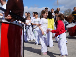  <a style='color: #fff;' href='/uploaded/photo/4-festival-de-capoeira-ecb-jalara-556b6092c59f5.jpg'>(Télécharger)</a>