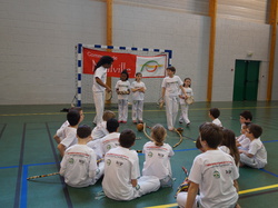  <a style='color: #fff;' href='/uploaded/photo/4-festival-de-capoeira-ecb-jalara-556ba96440e28.jpg'>(Télécharger)</a>